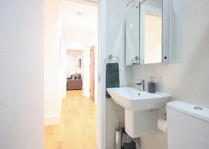 Centre, Spacious, Ensuite, Smart Tv, Sofa Bed Apartament *