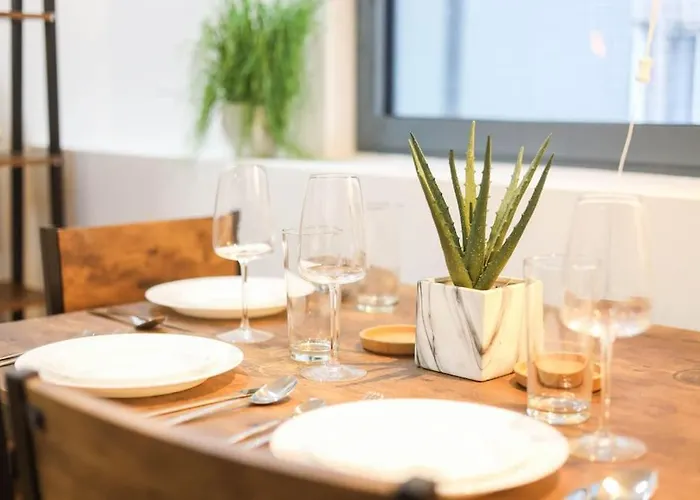 Centre, Spacious, Ensuite, Smart Tv, Sofa Bed Appartamento Bristol